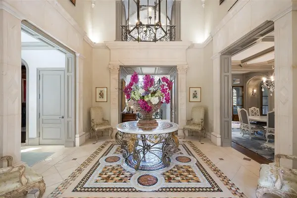 9769 Audubon Place, Dallas, TX 75220