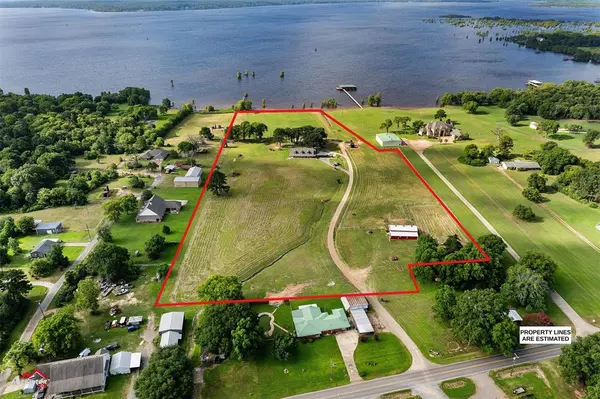 10073 Ferry Lake Road, Oil City, LA 71061