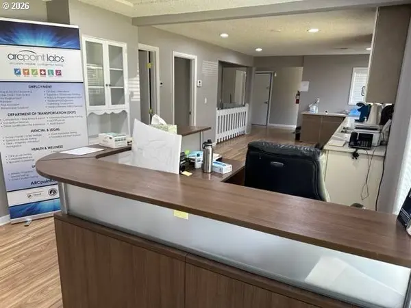 2010 SE 182ND AVE, Gresham, OR 97233