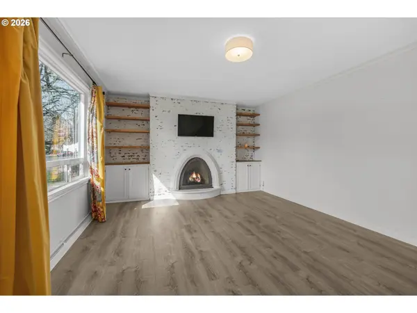 780 S Main AVE, Warrenton, OR 97146