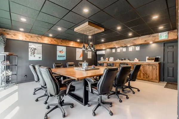 1370 Killarney Beach RD, Innisfil, ON L0L 1W0