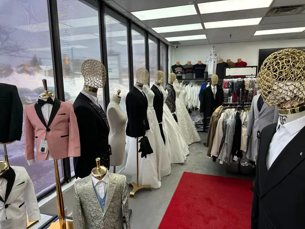 1100 Burnhamthorpe RD #13, Mississauga, ON L5C 4G4