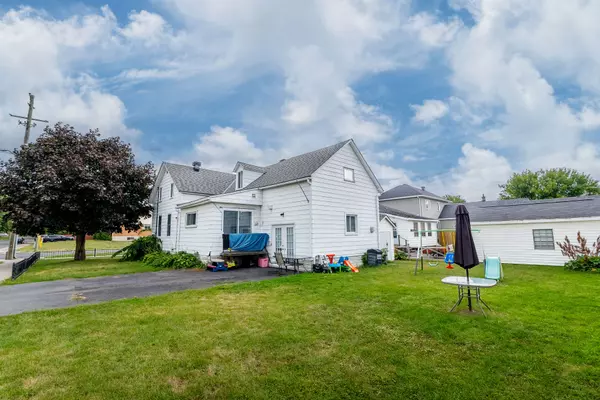 Cornwall, ON K6H 4B1,642 Marlborough ST N