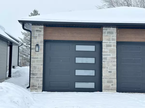 Belleville, ON K8P 0J6,162 Sienna AVE #B