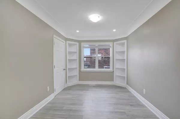 Hamilton, ON L8K 1P6,1338 Monterey AVE #Upper