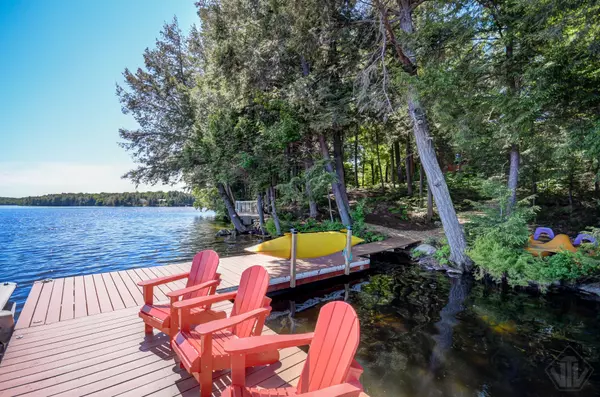 Parry Sound Remote Area, ON P0A 1X0,6 Eee's RD