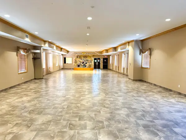 1003 Hamilton RD #Lower Level, London East, ON N5W 1A4