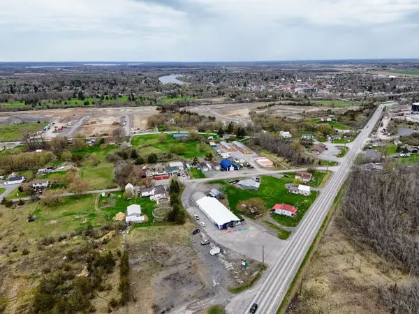 8262 County Road 2 HWY, Greater Napanee, ON K7K 3K6