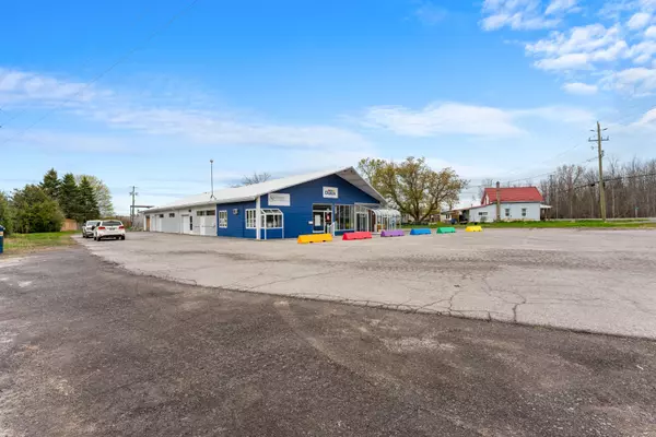 Greater Napanee, ON K7K 3K6,8262 County Road 2 HWY