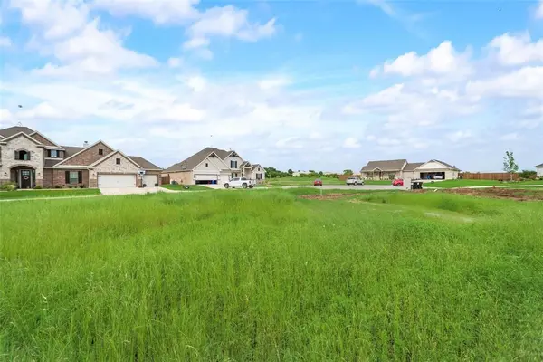 5258 Albert Court, Krum, TX 76249