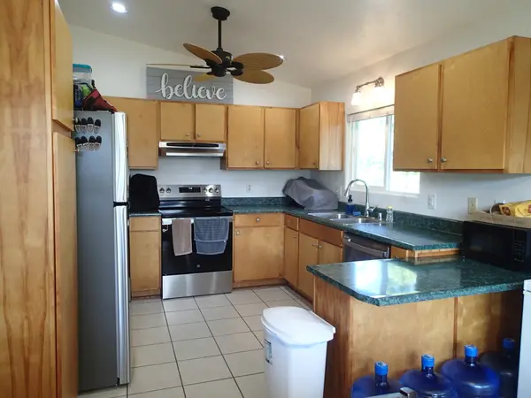 1840 KAUMANA DR, Hilo, HI 96720