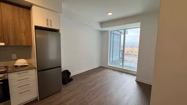 Markham, ON L6E 0W3,9781 markham RD #A303