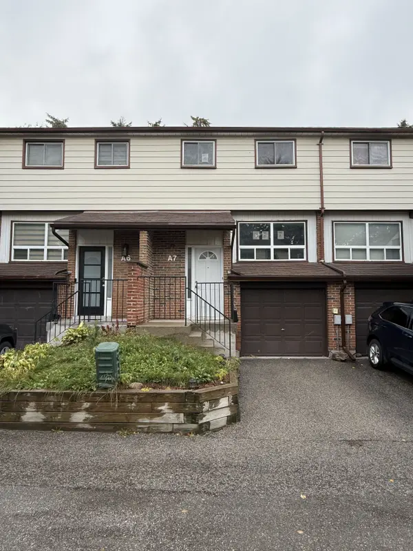 63 Ferris LN #A7,  Barrie,  ON L4M 5C4