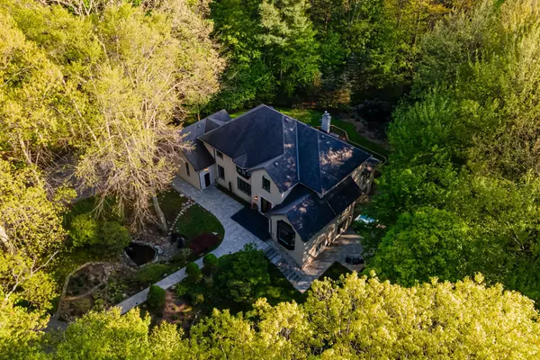 Hamilton, ON L0R 1R0,18 Elder CRES