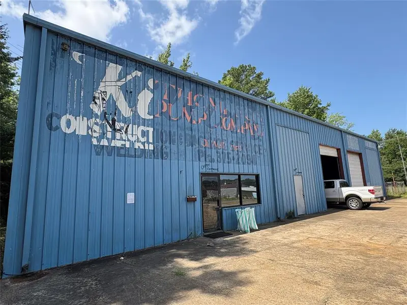 214 Front Street, Vivian, LA 71082