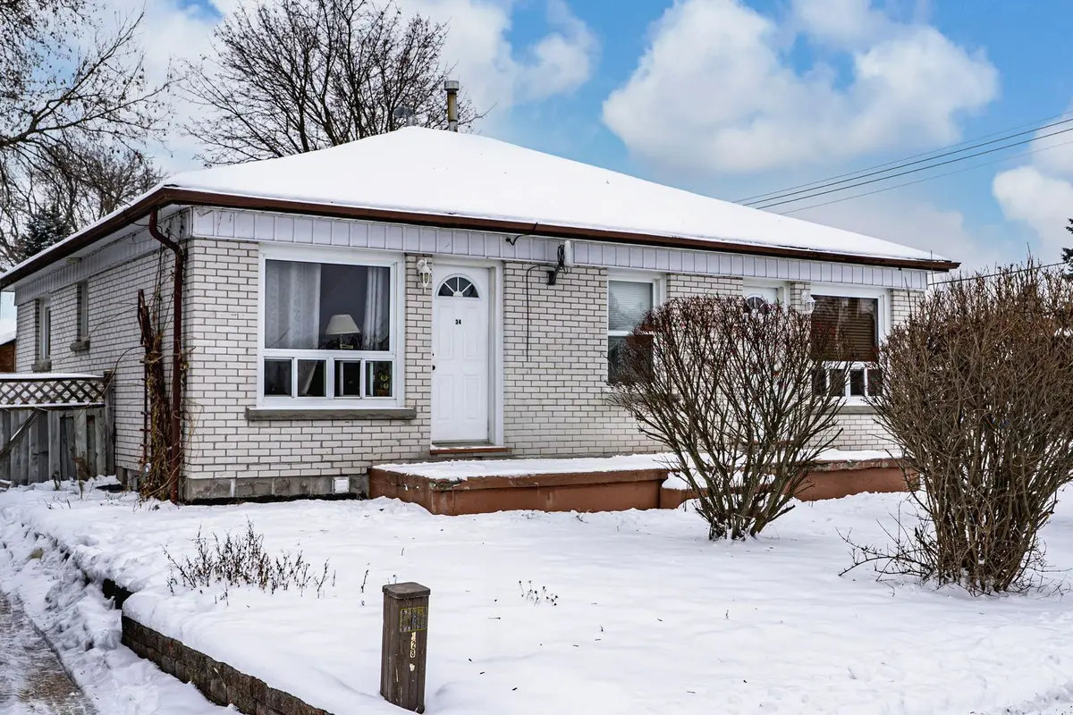 Essa, ON L0M 1B0,34/36 Centre ST