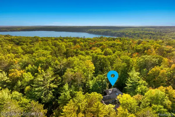 11436 Lakeview RD NE, Kalkaska Township, MI 49646