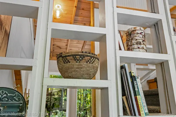 11436 Lakeview RD NE, Kalkaska Township, MI 49646