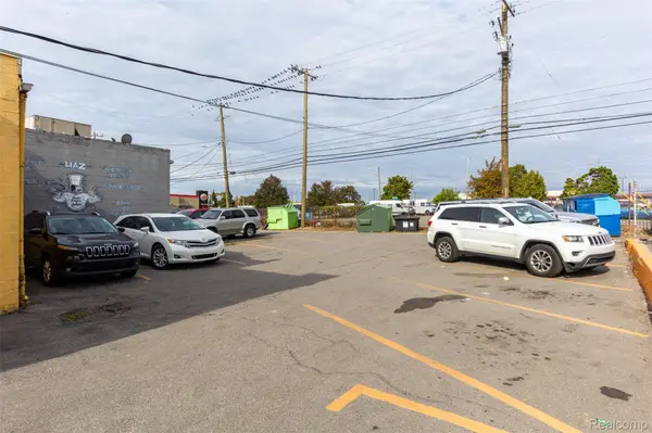 1360 W Fort ST, Detroit, MI 48226