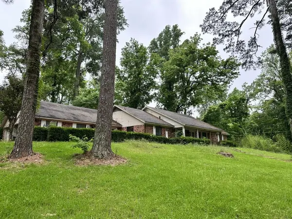 408 Myra Street, Mansfield, LA 71052