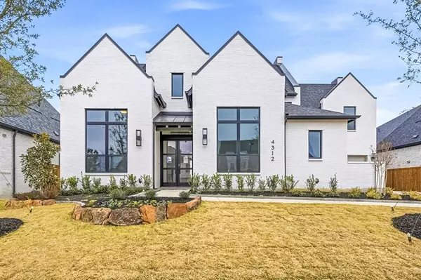 4312 Sandbrock Parkway, Aubrey, TX 76227