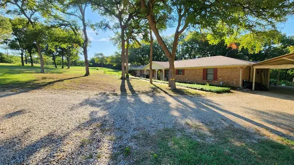 13539 Chapel Road, Lorena, TX 76655