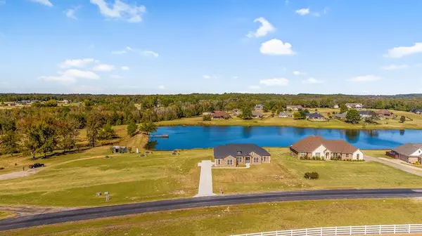 Lindale, TX 75771,23690 Champion Drive