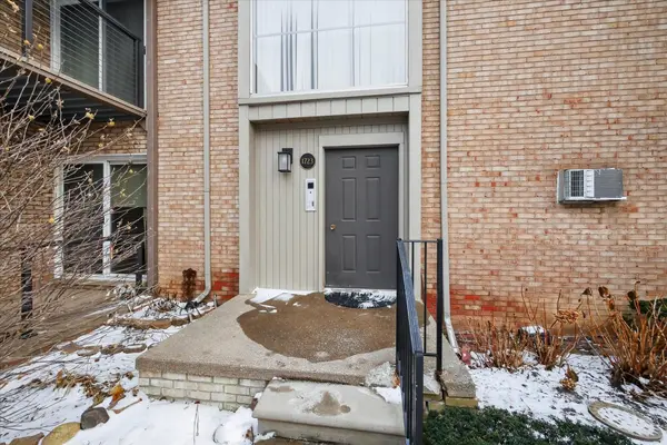 1723 E 14 Mile RD, Birmingham, MI 48009