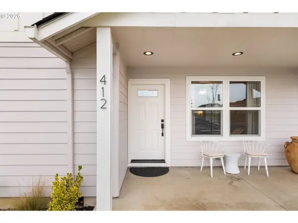 412 HERREN AVE, Winlock, WA 98596