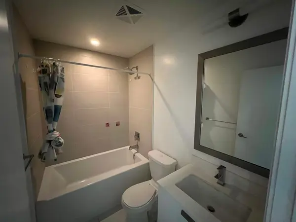 11 Bogert AVE #2101, Toronto C07, ON M2N 0H4