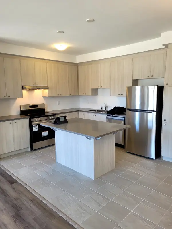 Barrie, ON L9J 0G5,94 Ennerdale ST