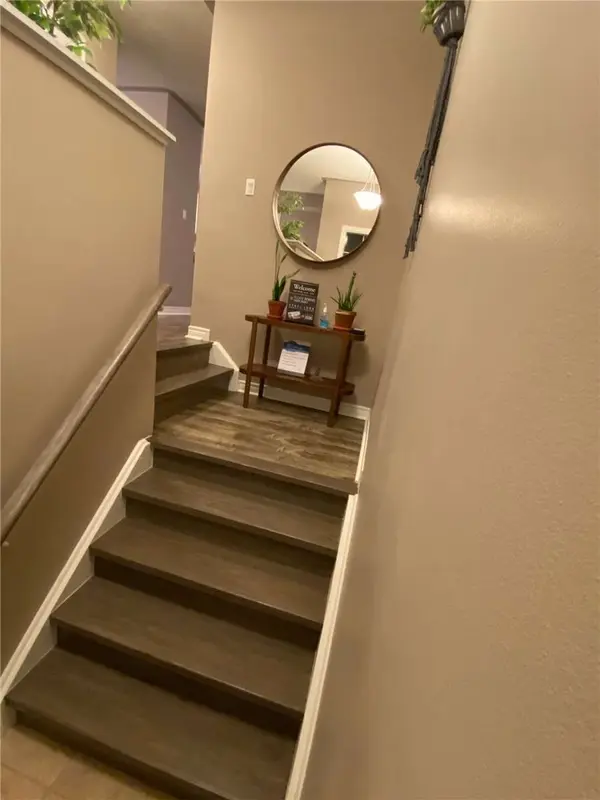 Brampton, ON L6Y 5G3,8305 Mclaughlin RD #9