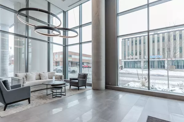 Brampton, ON L6W 2Z8,15 Lynch ST #1607