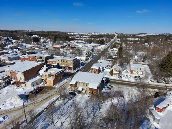 25 King ST E, Cavan Monaghan, ON L0A 1G0