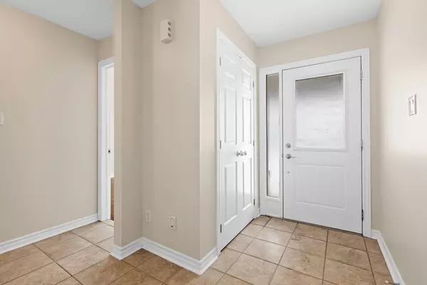 Arnprior, ON K7S 0G1,94 Fourth AVE