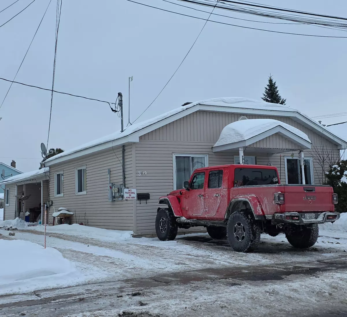 Hawkesbury, ON K6A 2P5,309-311 Salisbury ST