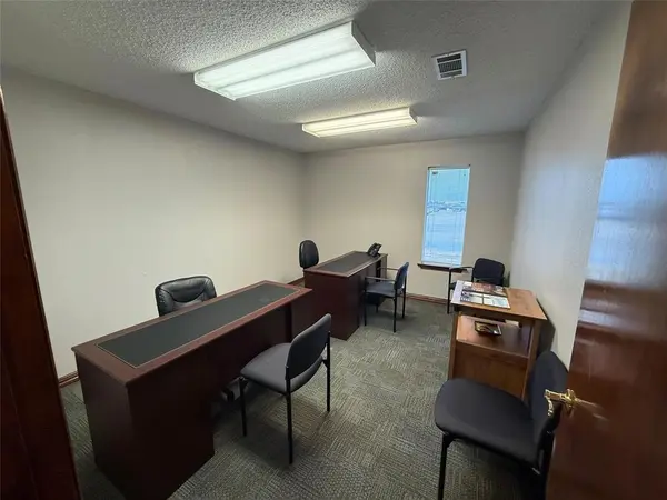 331 N Gun Barrel Lane, Gun Barrel City, TX 75156