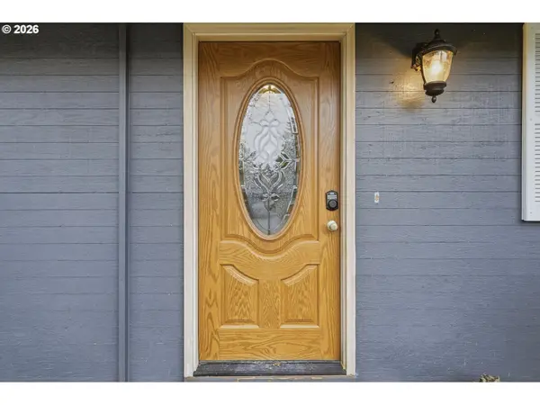 1026 SE 209TH AVE, Gresham, OR 97030