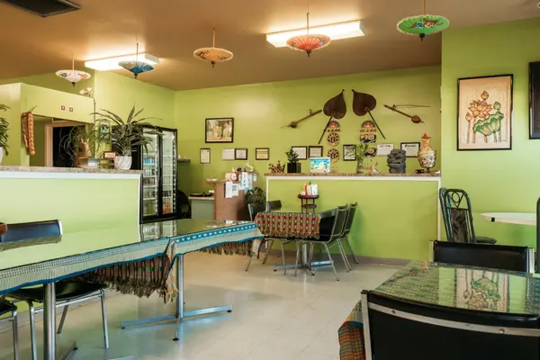 135 Young RD, Brooks, AB T1R 0A1