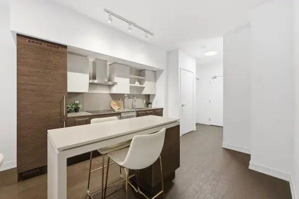 1030 King ST W #438, Toronto C01, ON M6K 0B4