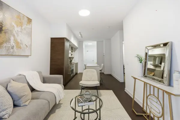 1030 King ST W #438, Toronto C01, ON M6K 0B4