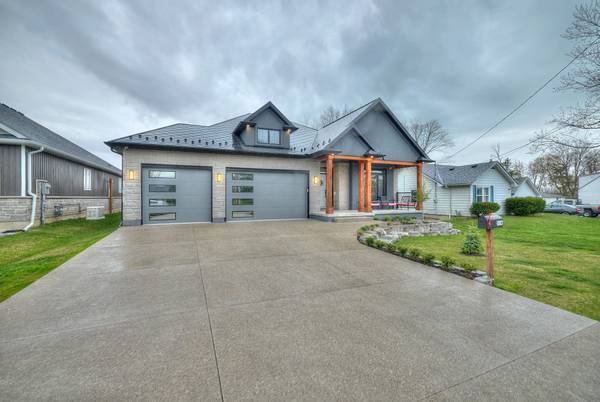 1174 Spears RD, Fort Erie, ON L2A 4N1