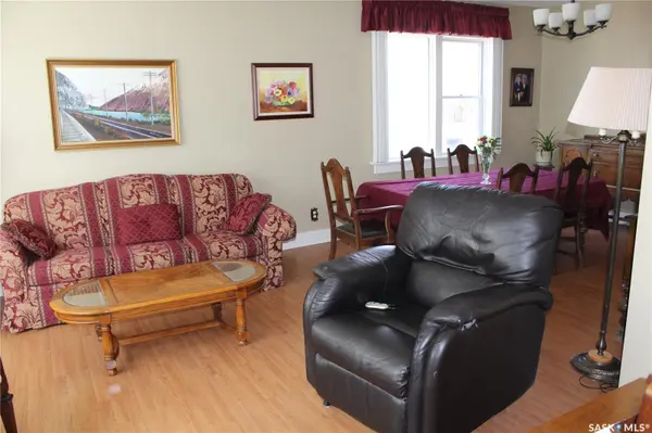 305 Main STREET, Wilkie, SK S0K 4W0