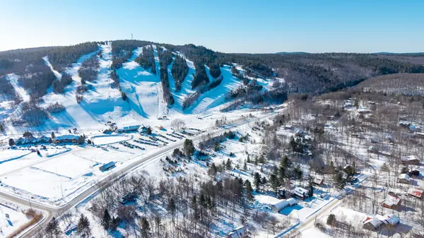 Greater Madawaska, ON K0J 1H0,42 Crestview DR