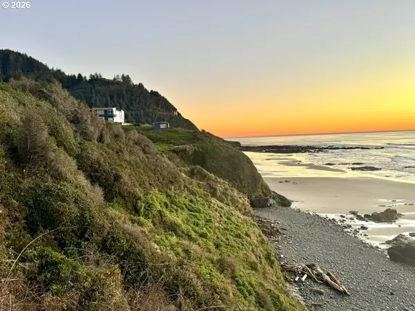 Yachats, OR 97498,531 HWY 101