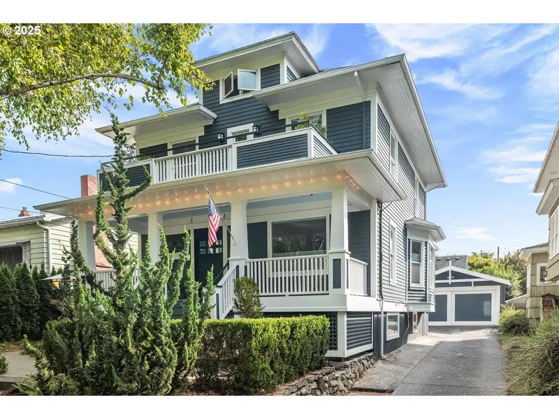 3916 N CONCORD AVE, Portland, OR 97227