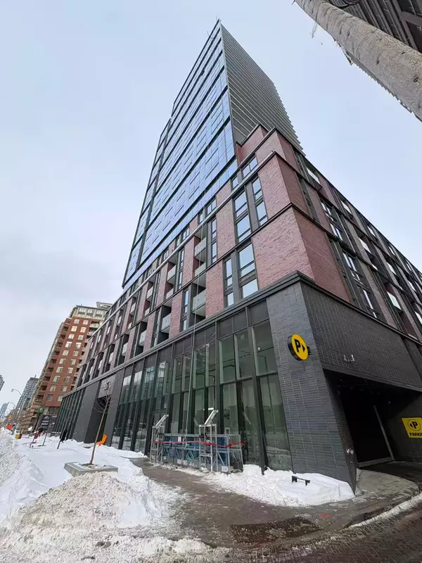 Toronto, ON M5A 0Z5,35 Parliament ST #823