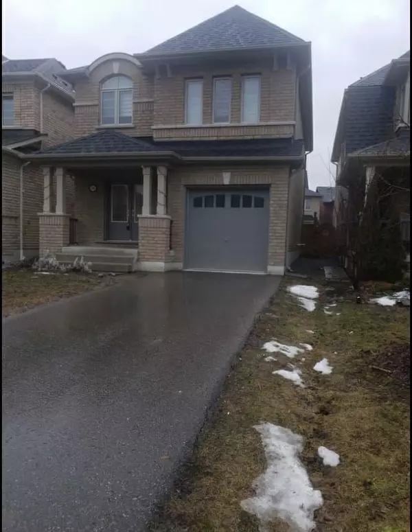 155 Nearna DR, Oshawa, ON L1H 7K4
