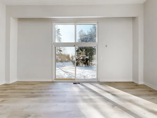 328 Sprucewood CT, Toronto E05, ON M1W 1R1