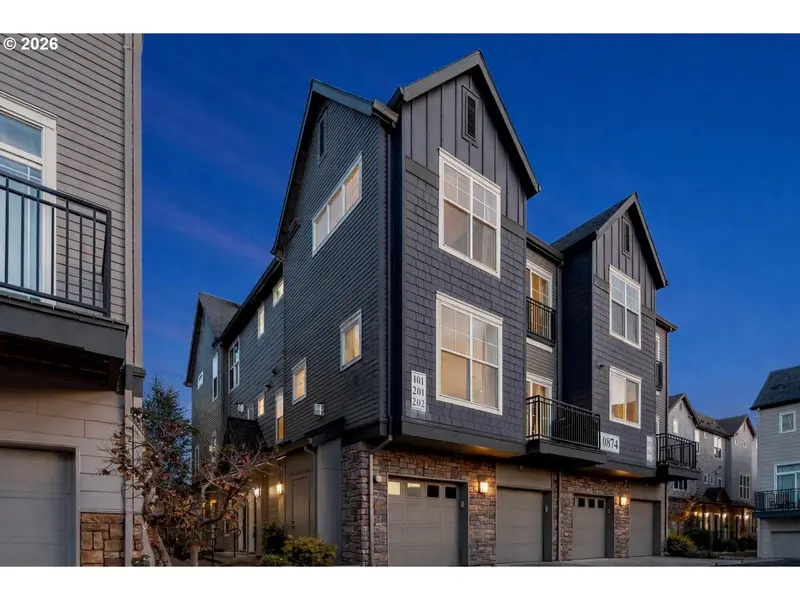 10874 NE RED WING WAY #201, Beaverton, OR 97006